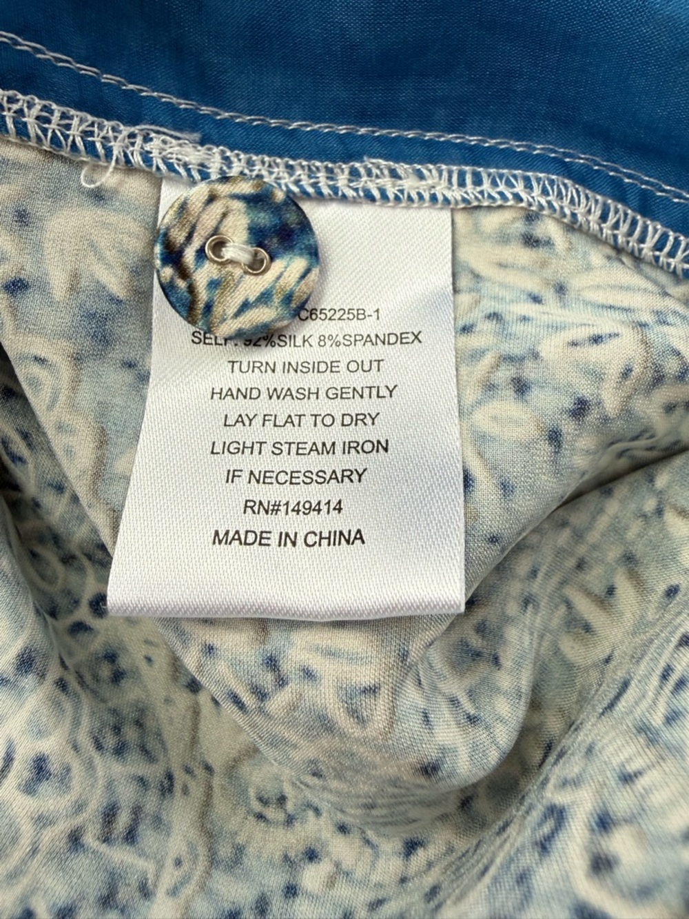 Johnny Was Silk Blend Wide Leg Pants Blue Paisley Boho NWT Size L - Picture 12 of 12